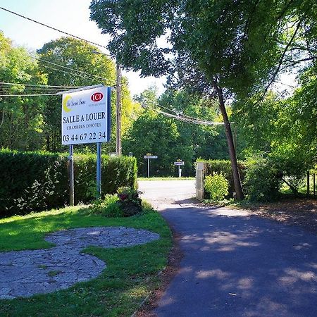La Demi-Lune Panzió Bailleval Kültér fotó